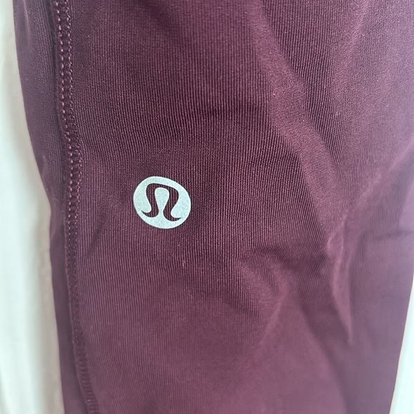 Lululemon Speed Up Tight - Picture 7 of 9